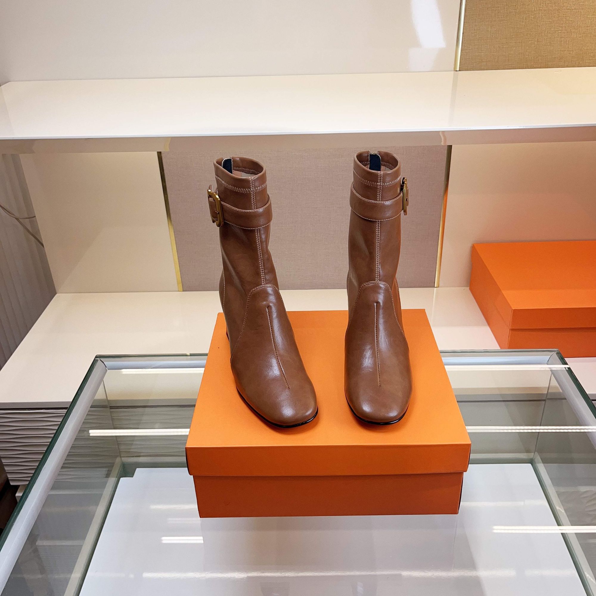 范戈希跟6cm牛皮复古港风粗跟后拉链气质筒靴圆头百搭短靴买1赠3