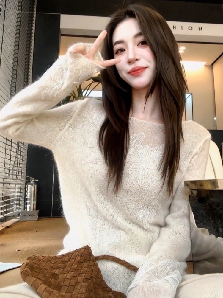 大码蕾丝刺绣网纱微透针织衫2025秋季上衣胖mm显瘦内搭毛衣打底衫