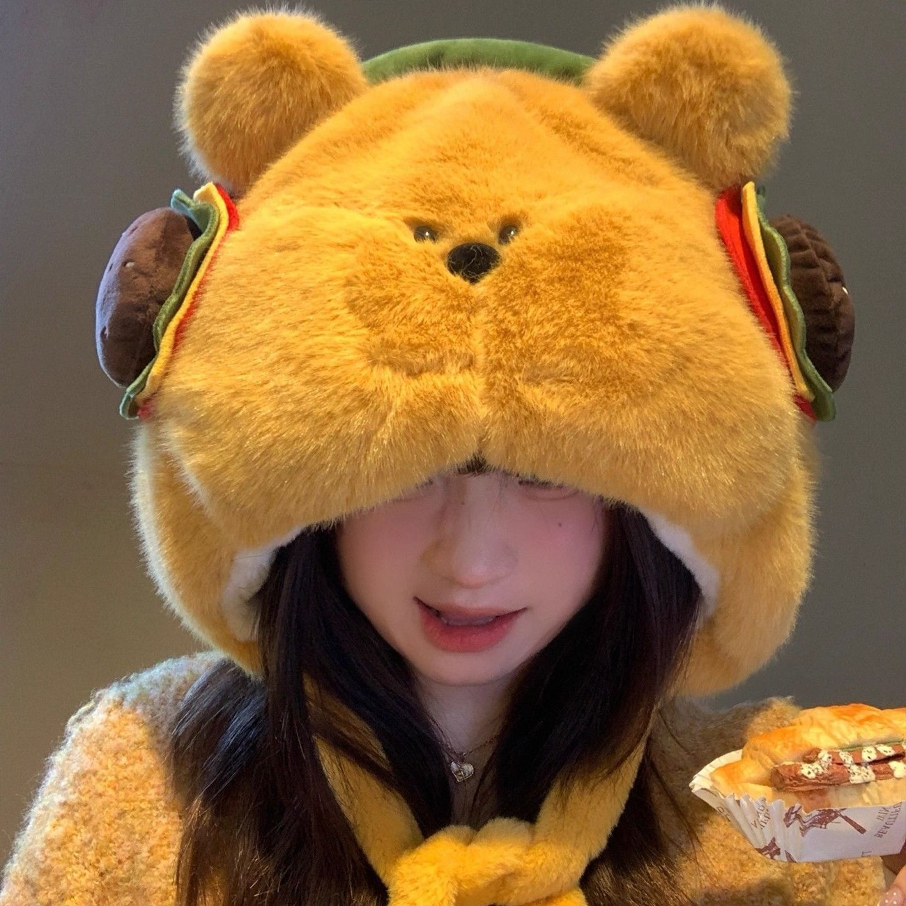 【高品质加厚】可爱汉堡小熊毛绒帽子女秋冬加绒保暖大头护耳雷锋帽