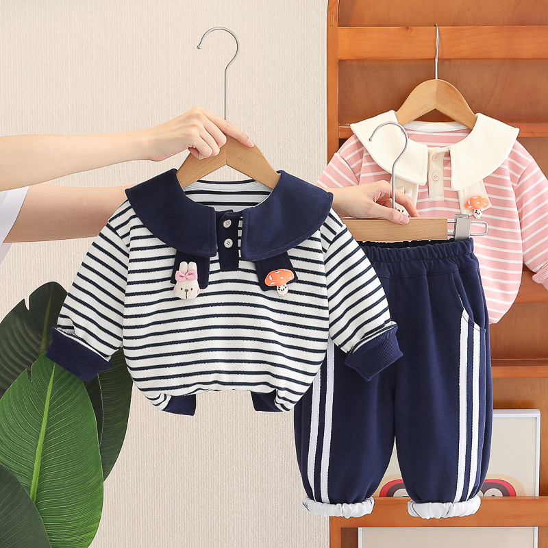女童卫衣儿童春秋款2025新款中小洋气条纹女宝宝装娃娃领上衣套装
