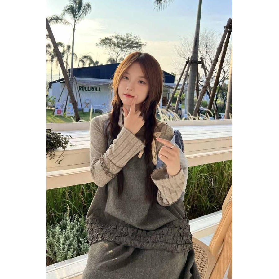 穿搭三件套装女春秋复古木耳边吊带背心搭配T恤花苞半身裙子