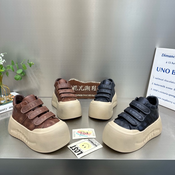 MANGNIER/魔术贴厚底娃娃大头面包鞋做旧擦色休闲百搭小个子女鞋