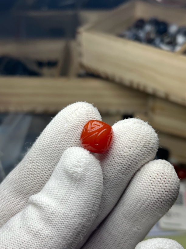 保柿子红玛瑙博古纹老型直径11.8-12mm