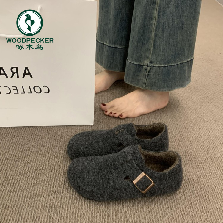 啄木鸟复古毛毡加绒勃肯鞋女加绒2025秋冬季一脚蹬毛呢保暖棉瓢鞋