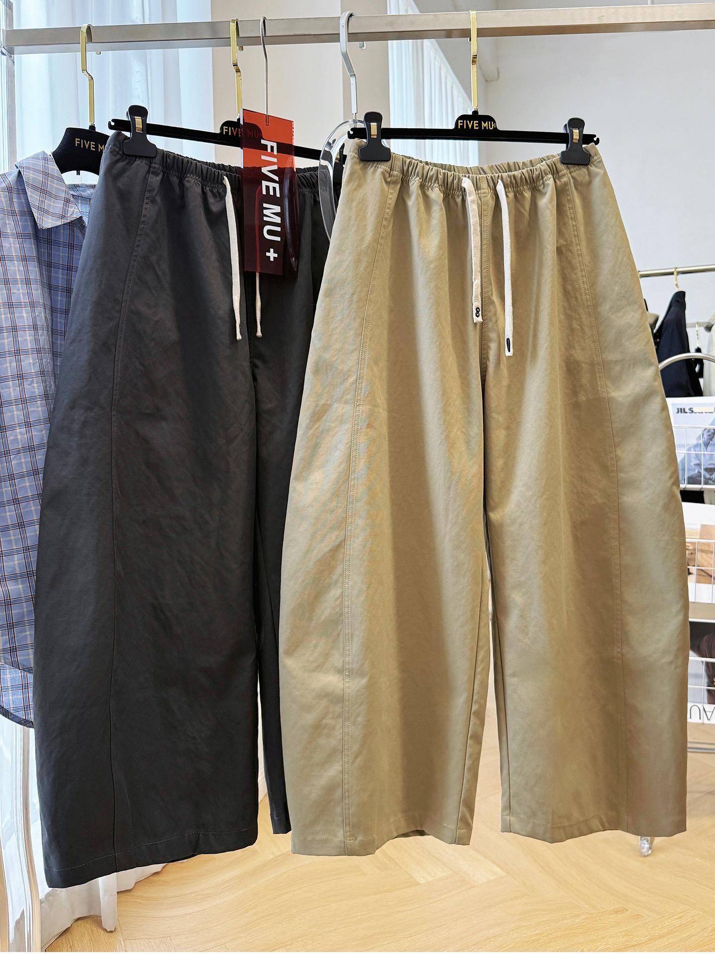 高级感松紧腰工装裤宽松休闲裤女秋季慵懒风九分弯刀裤奶奶裤显瘦