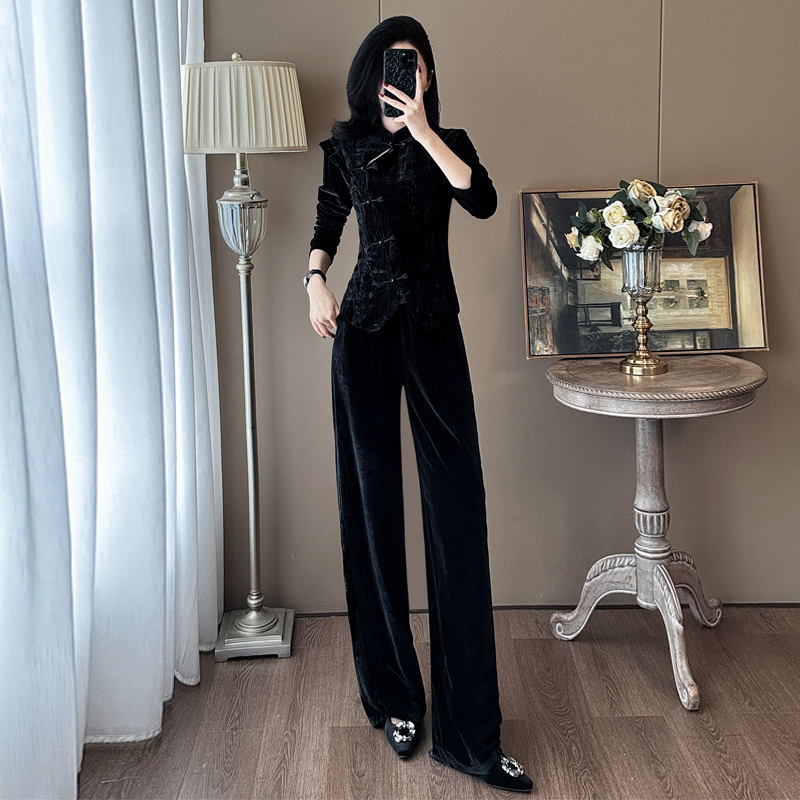 时尚新中式套装女春秋季2025新款气质丝绒黑色显瘦复古盘扣两件套