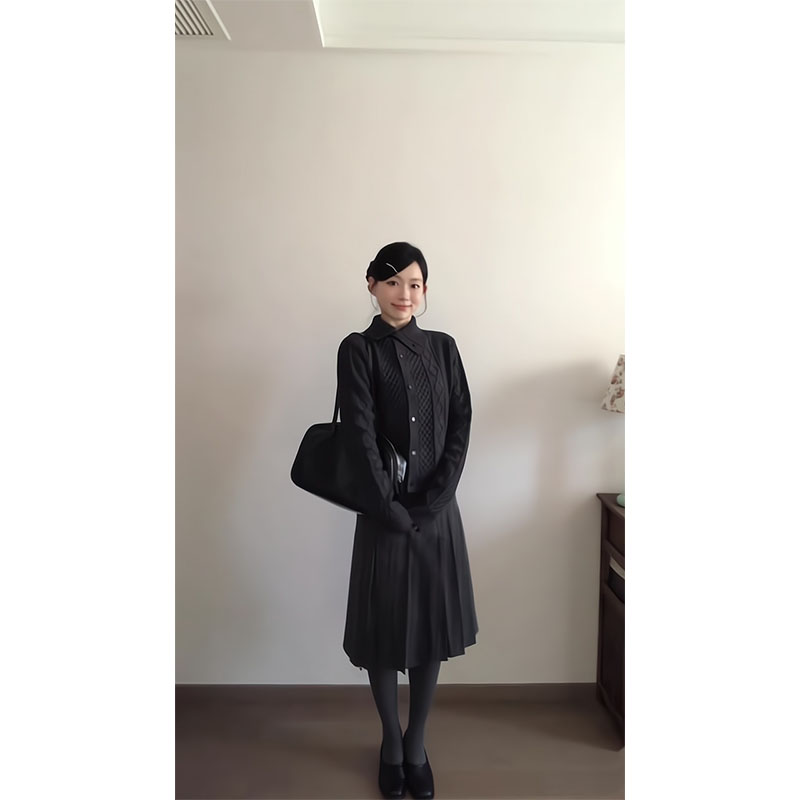 复古优雅高领绞花毛衣外套肌理感麻花短款针织开衫半身百褶长裙