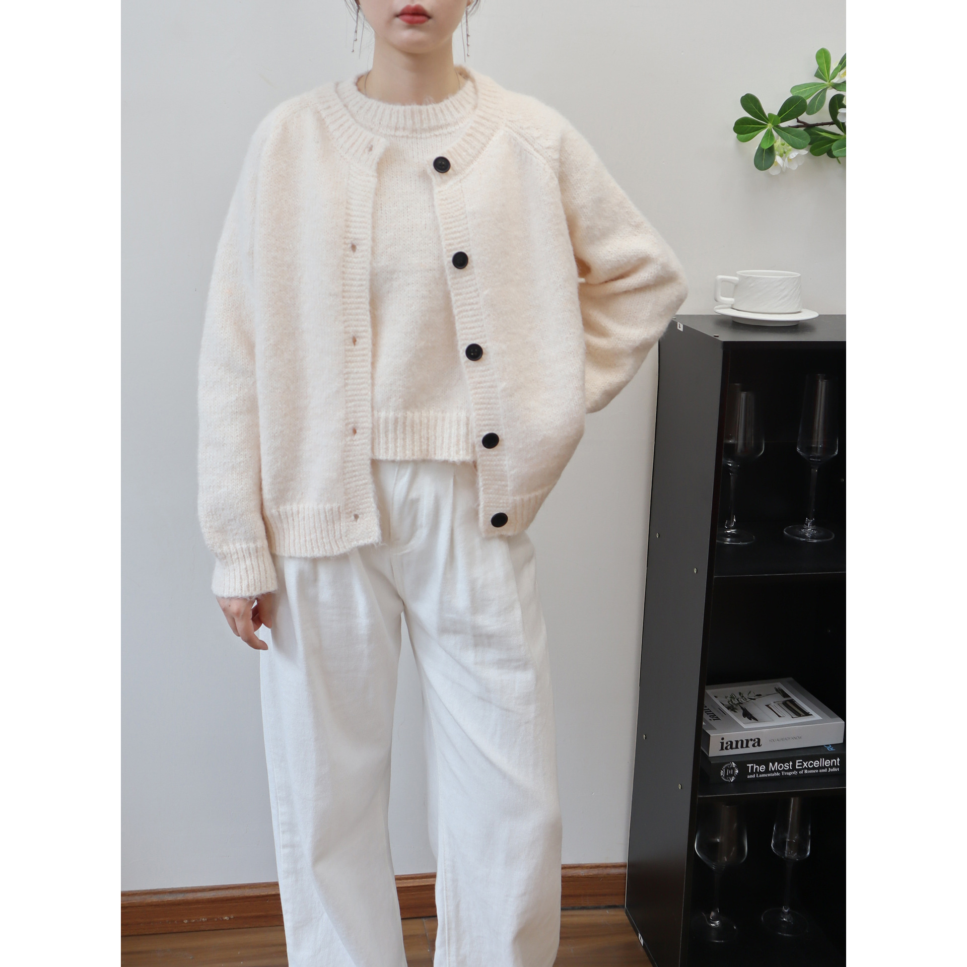 2025秋冬新款针织马甲毛衣外套两件套纯色韩版宽松气质针织套装女