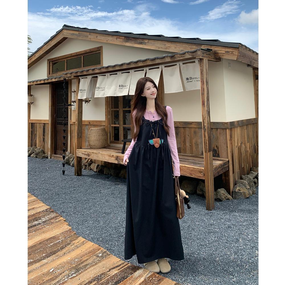 奥绅图孕妇套装秋冬季新款休闲显瘦抽绳宽松背带连衣裙针织打底衫