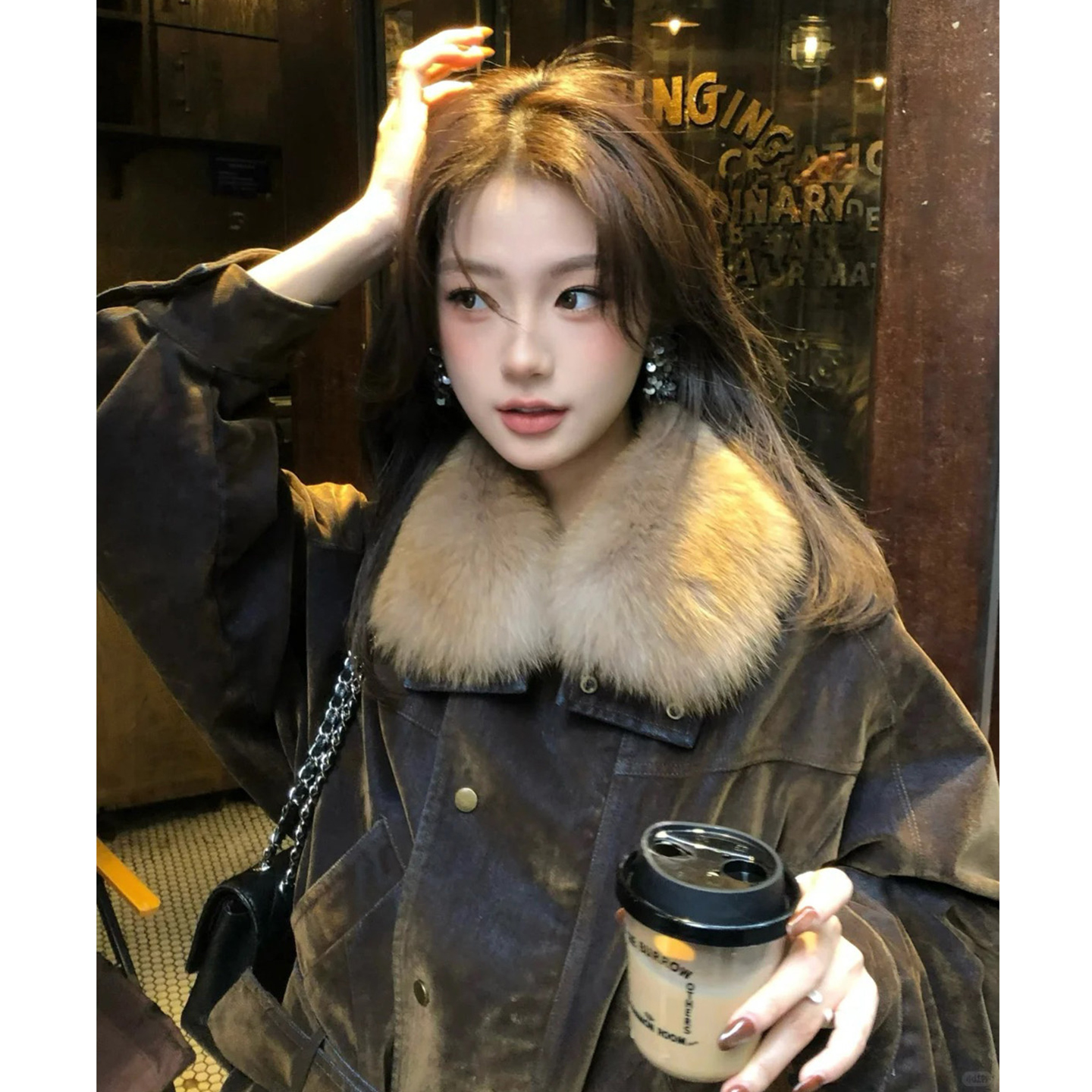 厚款保暖女羽绒服气质冬女装拼接网红短款冬装短款加厚小个子