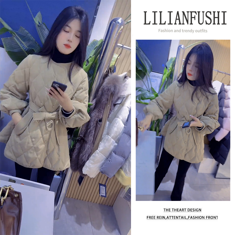 秋冬搭配一整套2025新款设计感圆领收腰长袖外套显瘦微喇裤两件套