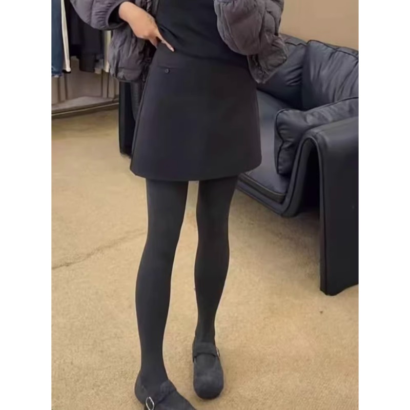 加厚灰色羊毛呢短款半身裙2025新款秋冬高腰小个字a字型休闲包臀