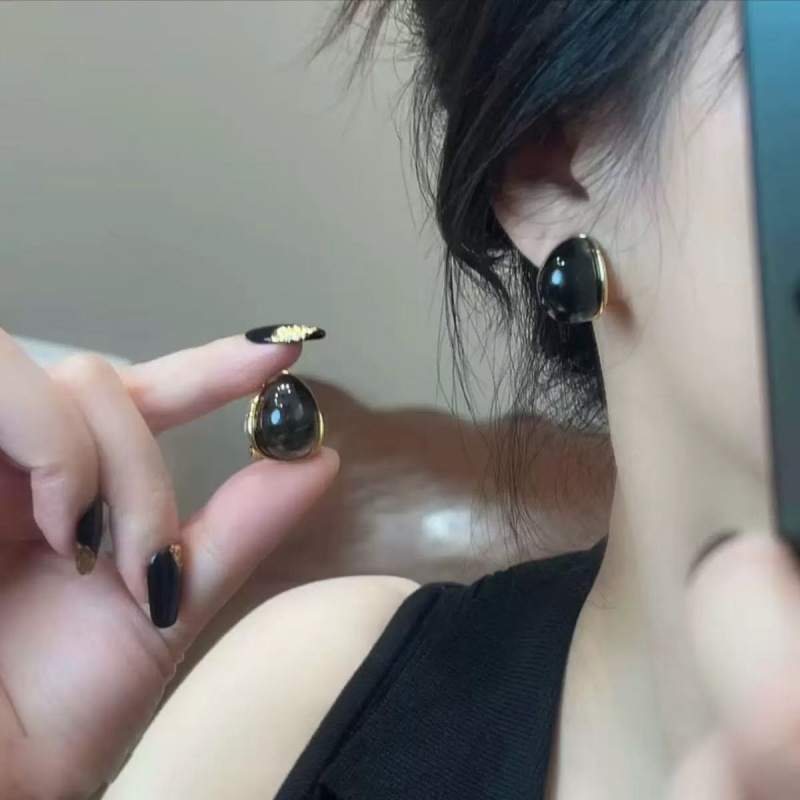 铜合金耳饰 水墨纹黑金撞色水滴耳扣2026新款轻奢高级时尚耳环女