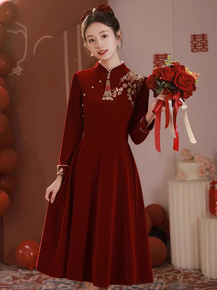 旗袍敬酒服新娘结婚出阁礼服裙女酒红色回门秋冬2025新款冬季长袖