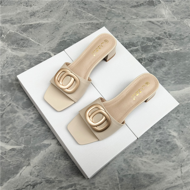 露趾一字拖鞋女2025夏季新款百搭粗跟中跟时尚舒适外穿性感凉拖鞋