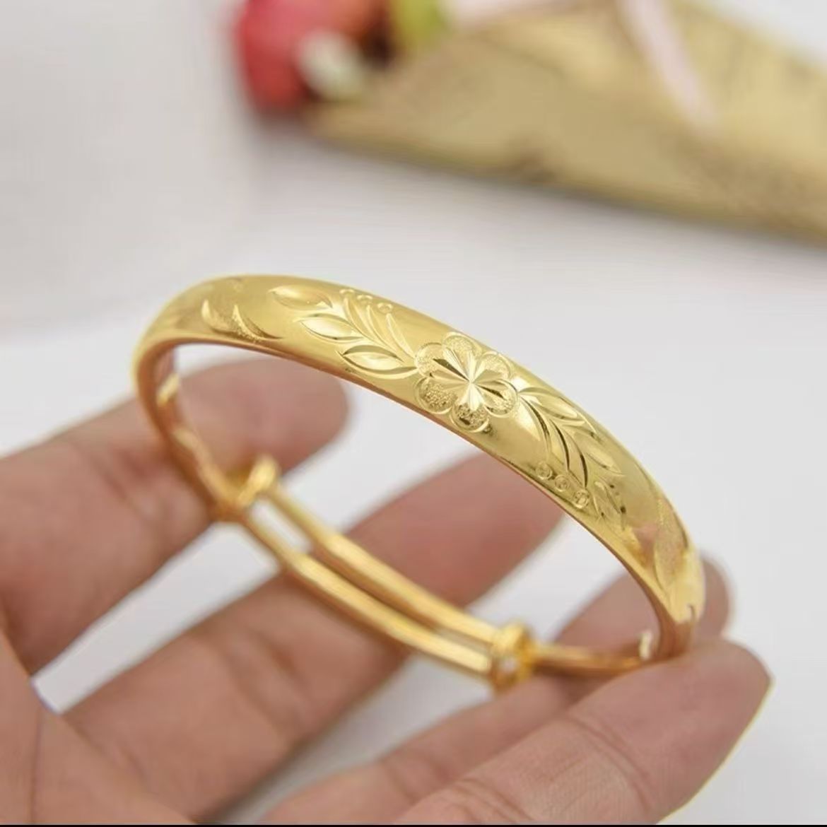 铜合金手镯 镯子花开富贵可调节手镯金色复古宫廷民族风妈妈手镯