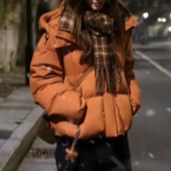 2026新款港风设计感宽松复古简约时尚女时尚减龄衣服棉服