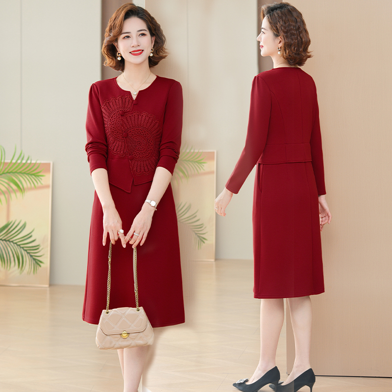 喜婆婆婚宴礼服春秋连衣裙女2025新款结婚年轻妈妈假两件红色裙子
