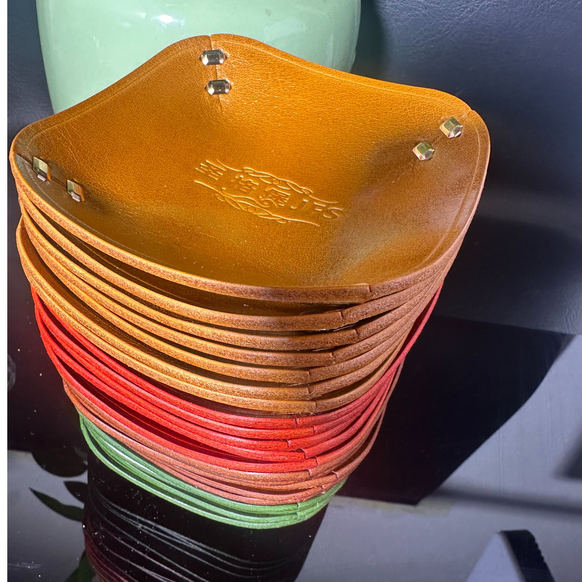 醒草盘烟具配件真皮草盘