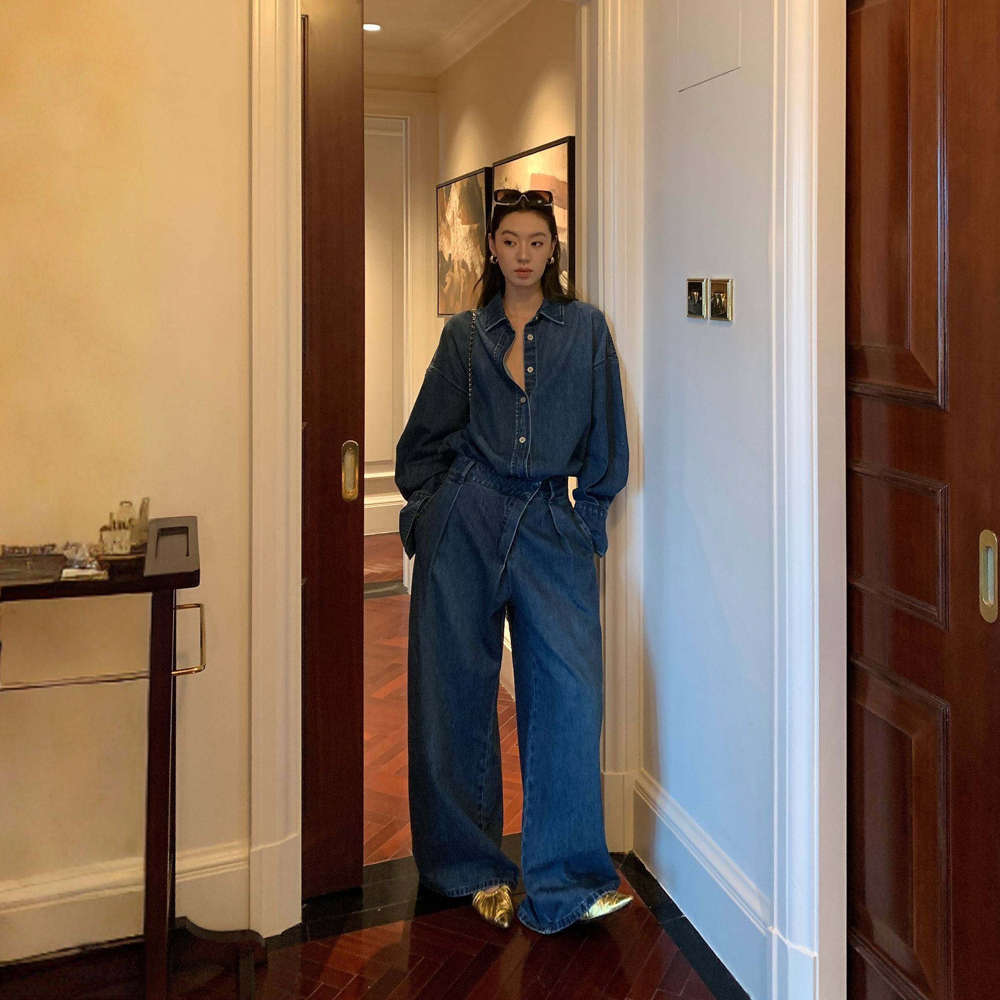 复古高级感深蓝色牛仔套装女秋季新款户外通勤时尚气质牛仔两件套