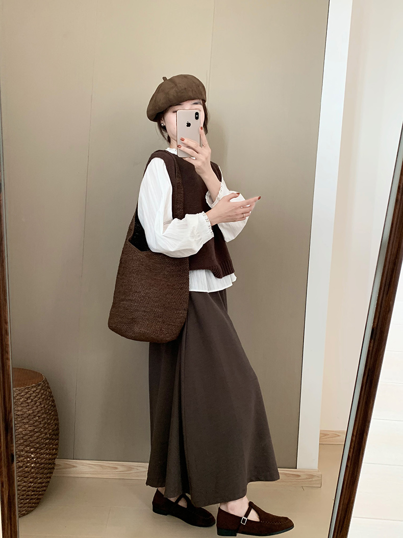 小个子穿搭一整套女秋季巨好看的美拉德减龄马甲衬衫半身裙三件套