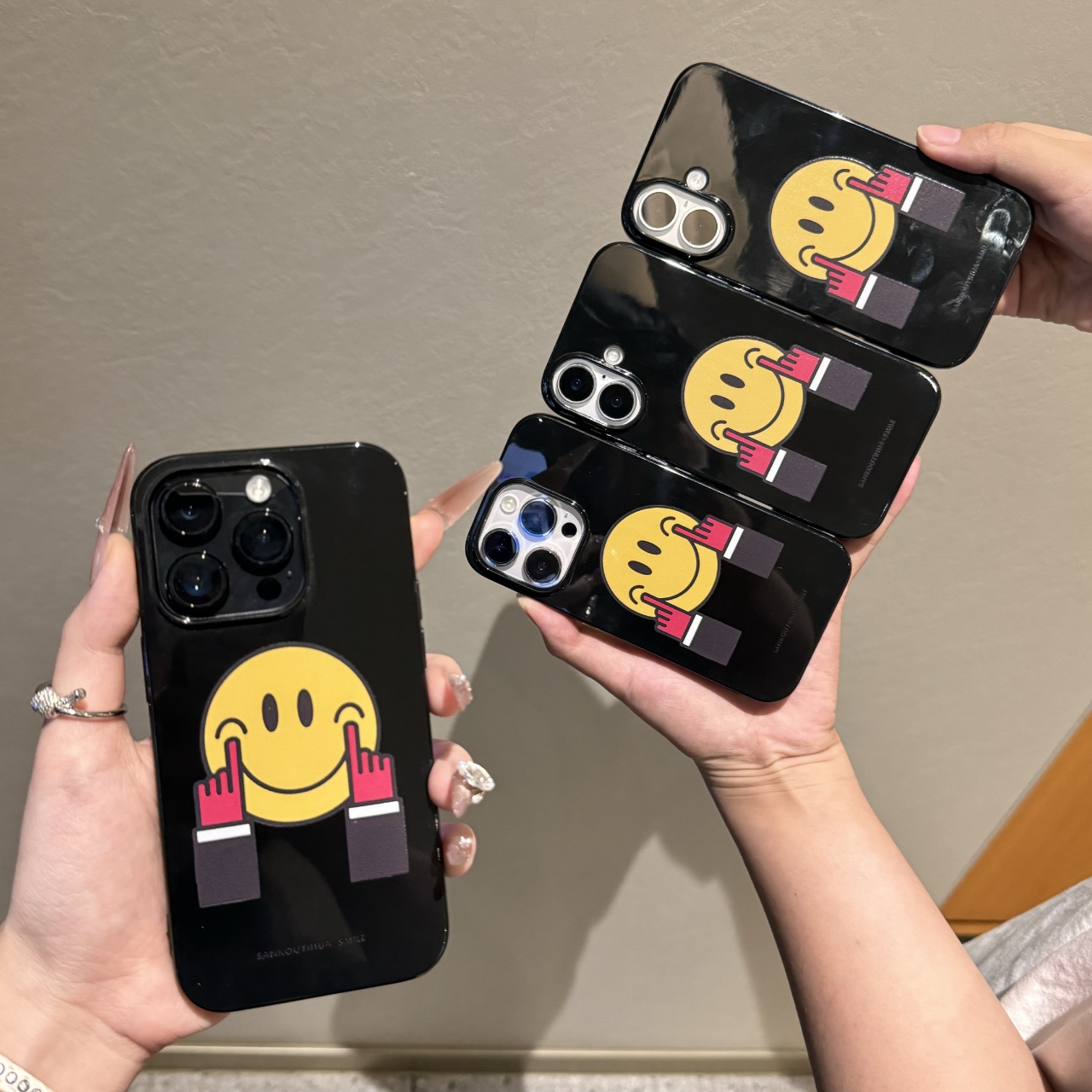 个性化用力微笑亮面果冻适用苹果iPhone12/13/14/15手机壳防摔软