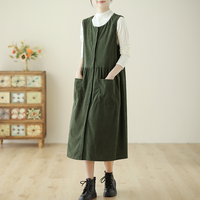 2025秋冬新款复古灯芯绒背心连衣裙女宽松减龄百搭休闲条绒背带裙