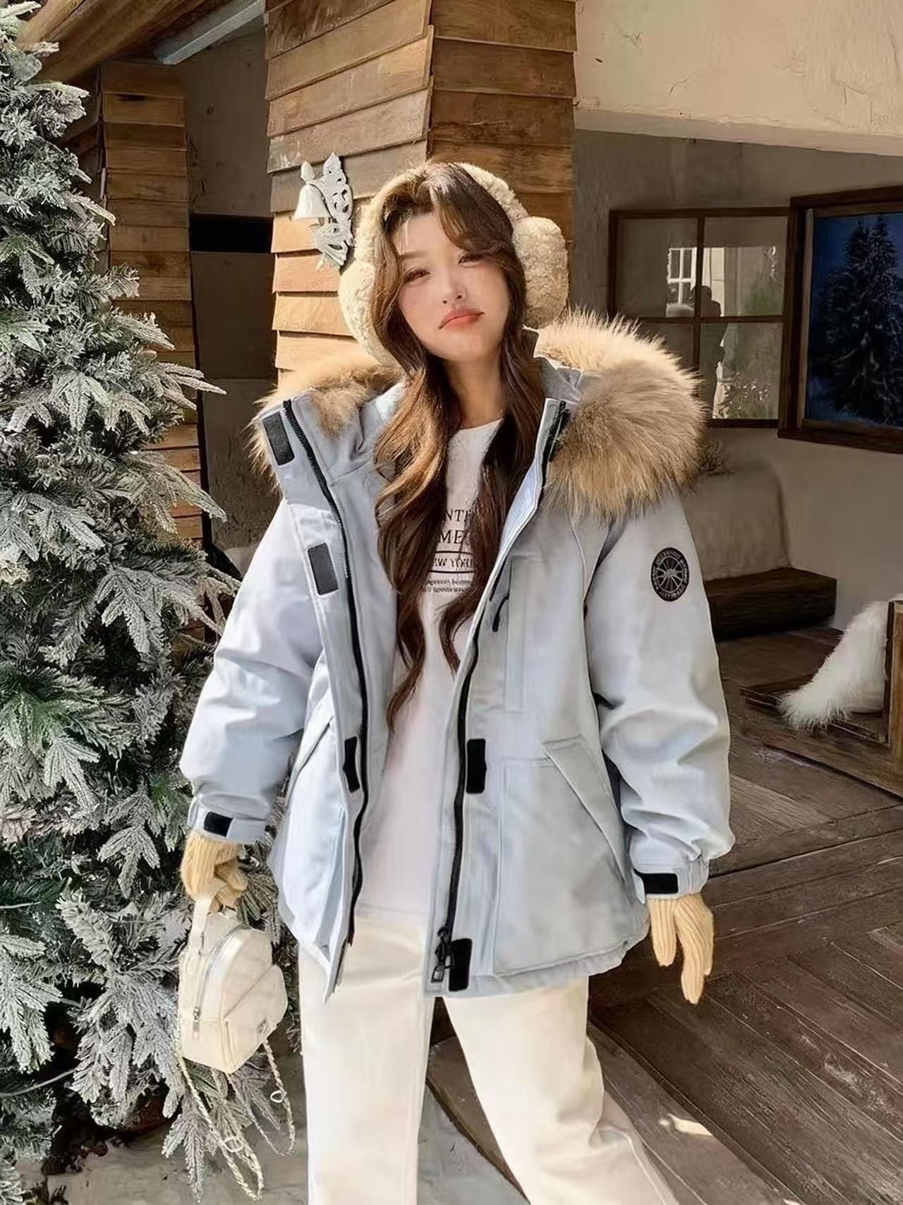 棉服女加厚卡通风宽松型插肩袖连帽保暖加厚短款秋冬韩系