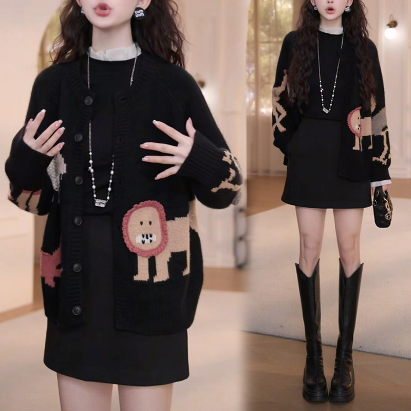 早秋新款动物世界针织毛衣开衫长袖上衣女时尚休闲休闲上衣针织衫
