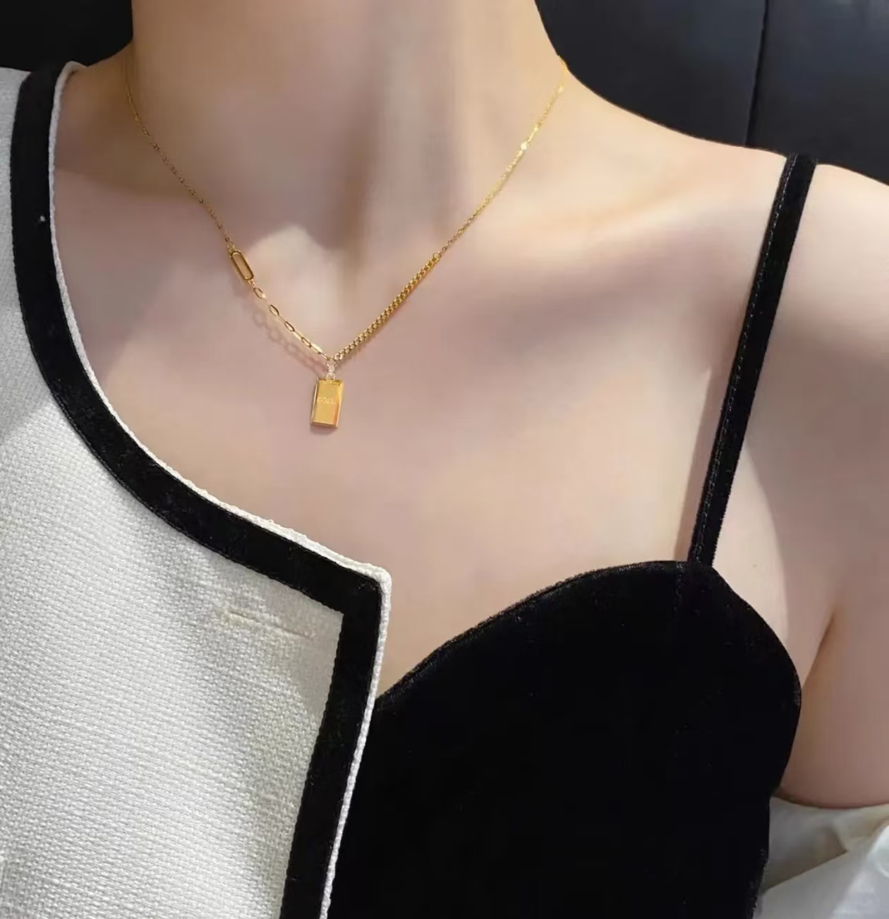 铂悦星饰 小方砖项链女时尚潮流百搭锁骨链精致轻奢吊坠不掉色Z