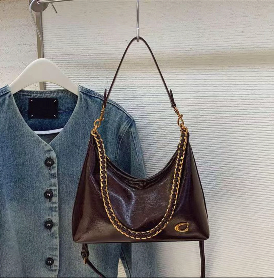 韩版软皮腋下包2025新款爆款高品质油蜡皮轻奢单肩斜挎包链条包