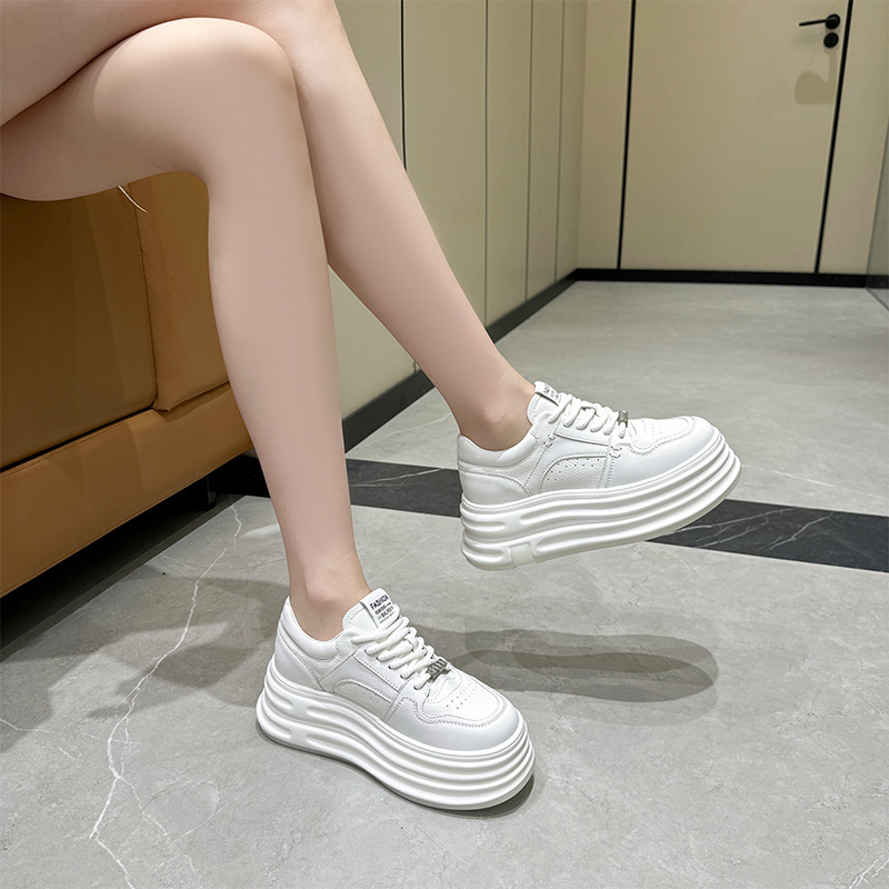 小码女款313233厚底小白鞋女2025爆款百搭增高休闲板鞋34码运动鞋