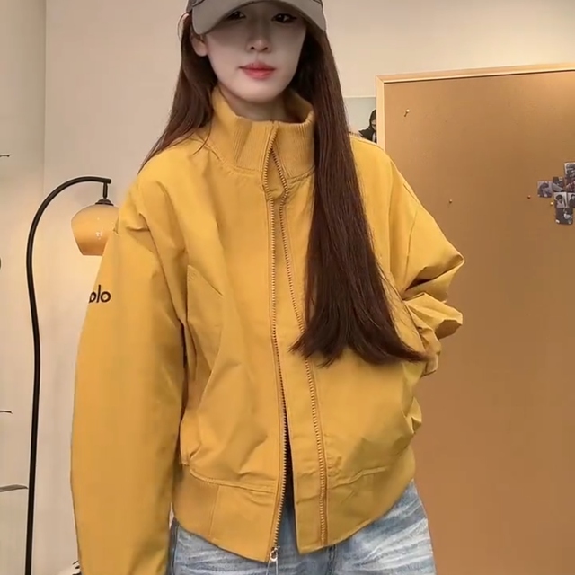 韩系立领短款外套女2025秋季新款高级感宽松时尚显瘦百搭休闲上衣