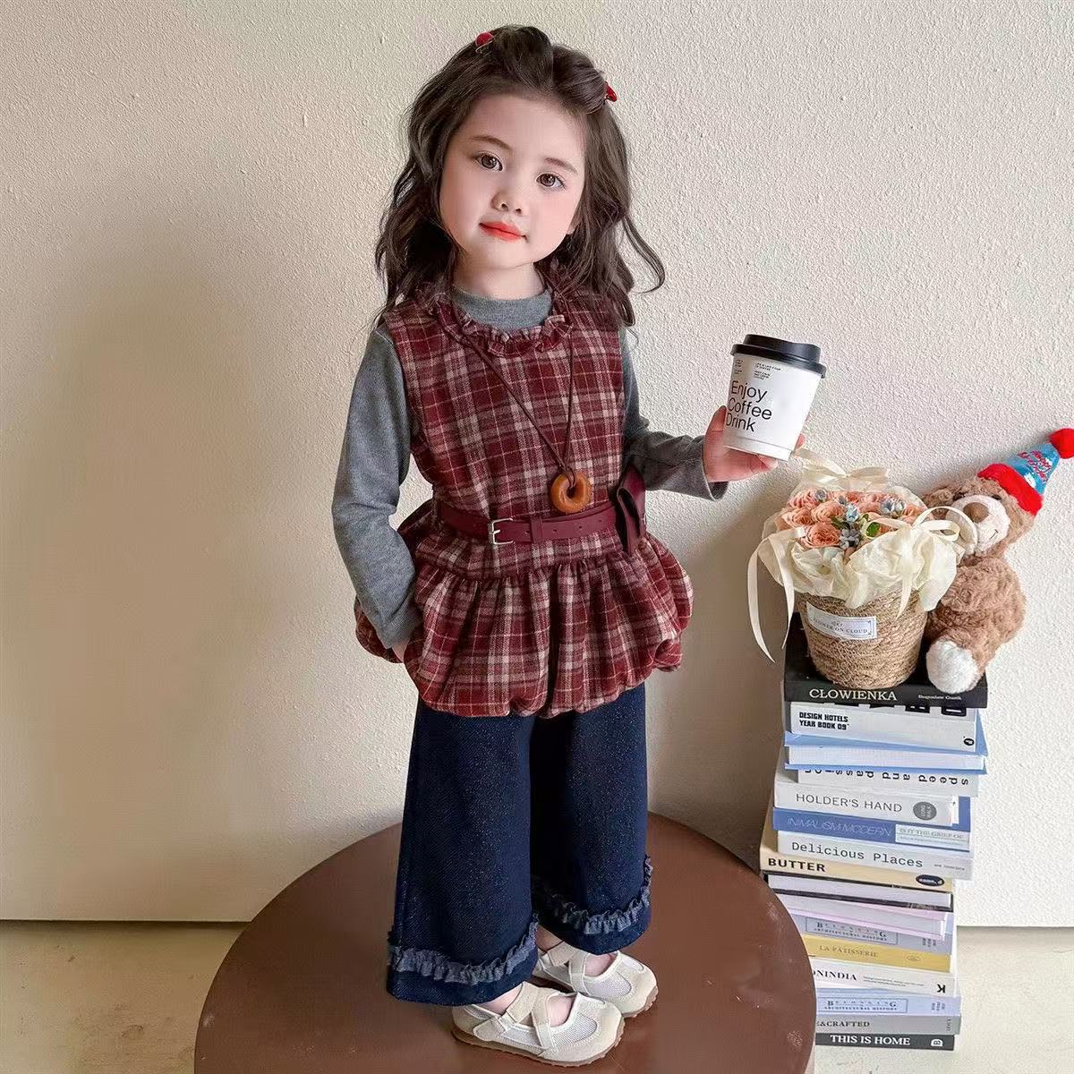女童时尚套装春秋款2025新款洋气时髦儿童女宝三件套韩版秋装爆款