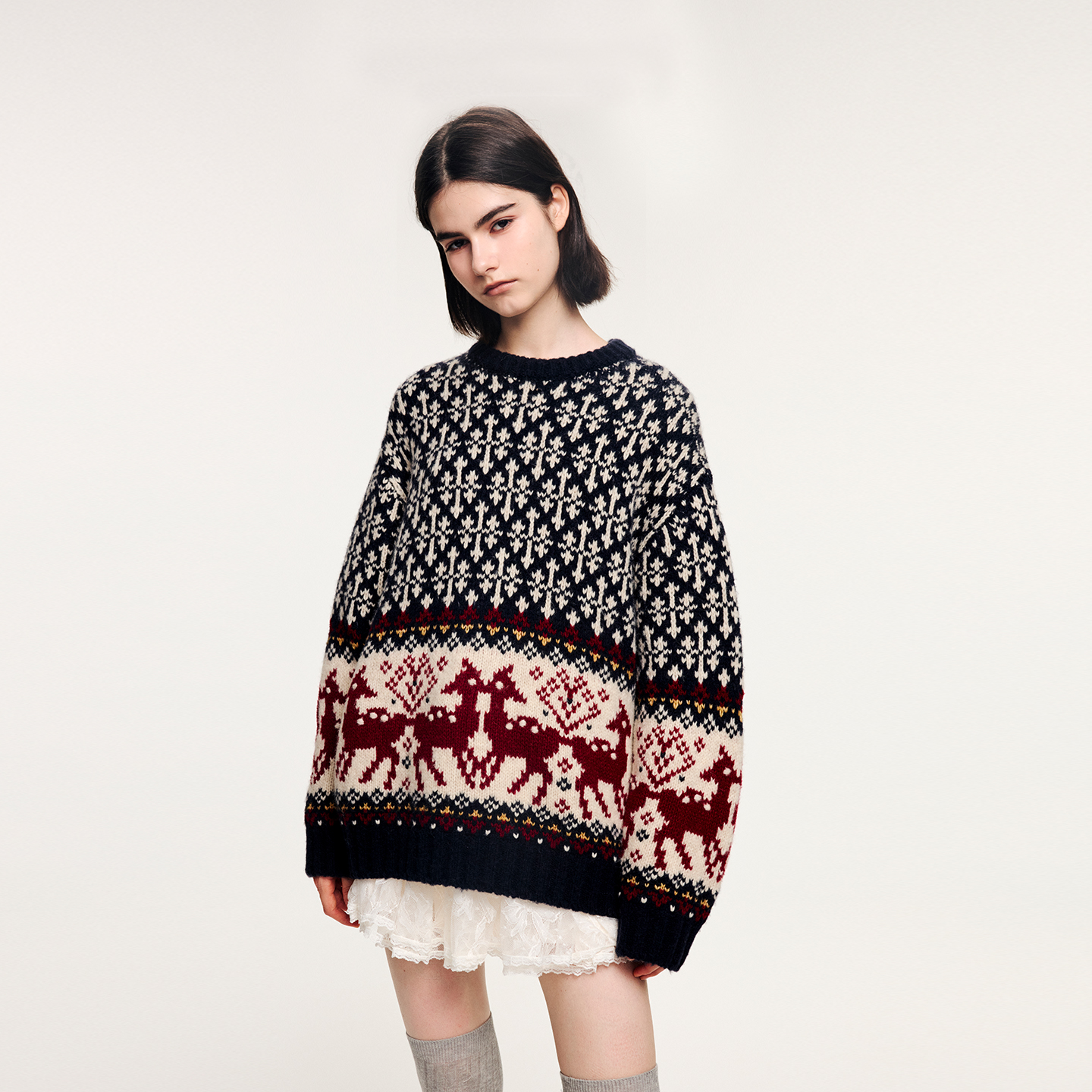 UOOYAA/乌丫2025冬季新款「魔法花园」复古小鹿纹样提花套头毛衫