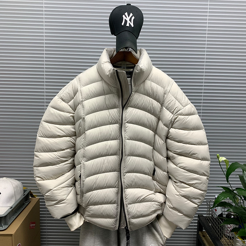 轻薄立领排骨绗缝羽绒服男冬季新款休闲简约潮流百搭保暖羽绒外套