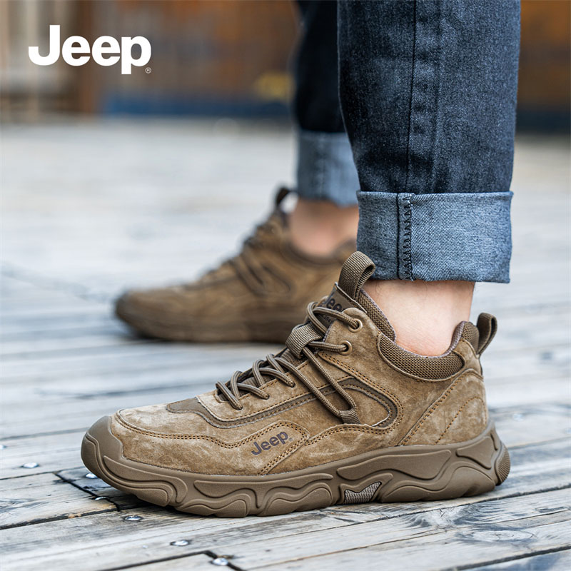 JEEP吉普冬季男鞋防滑加绒加厚运动鞋户外皮面鞋百搭减震防滑大底