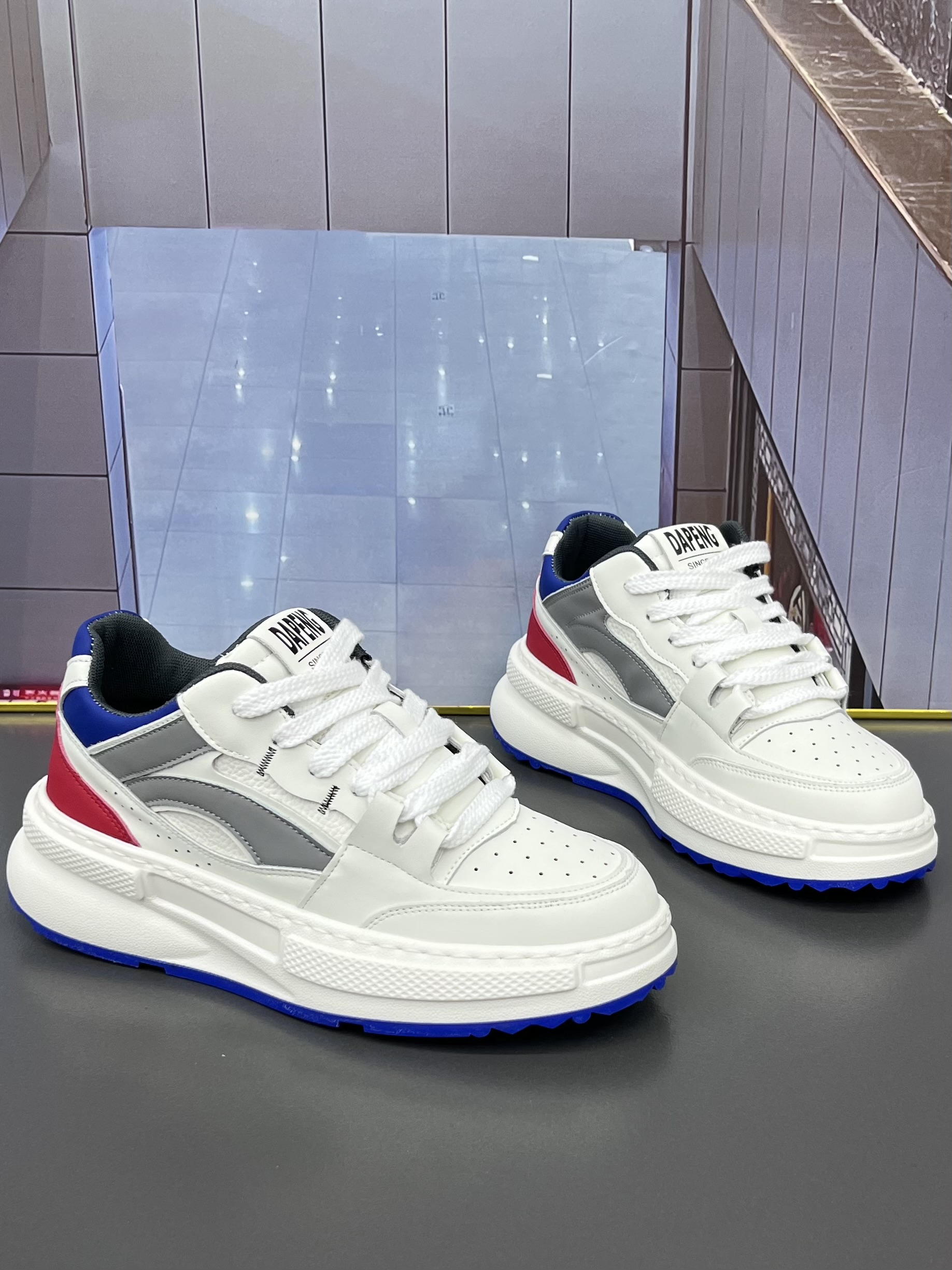 男鞋秋季新款潮牌运动休闲鞋时尚厚底百搭小白鞋增高舒适鞋子男款