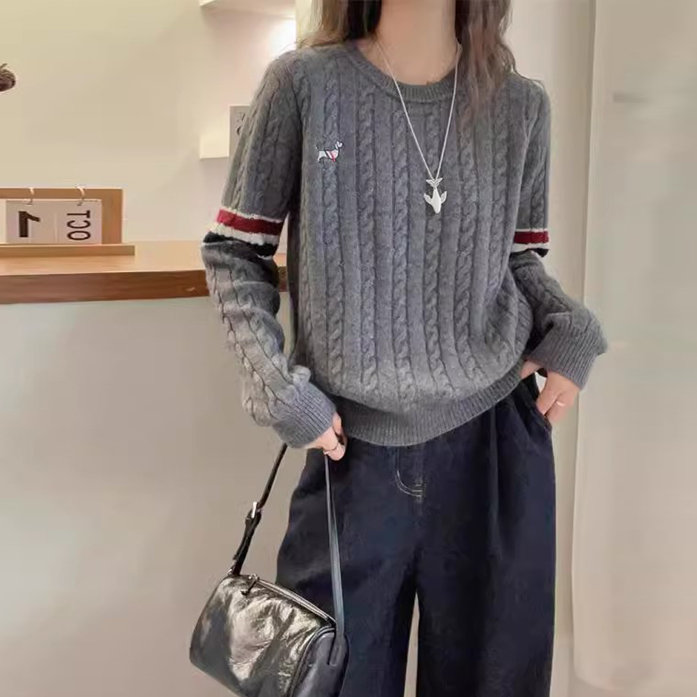 秋冬新款时尚拼接刺绣小狗条纹加厚宽松圆领套头针织休闲复古毛衣