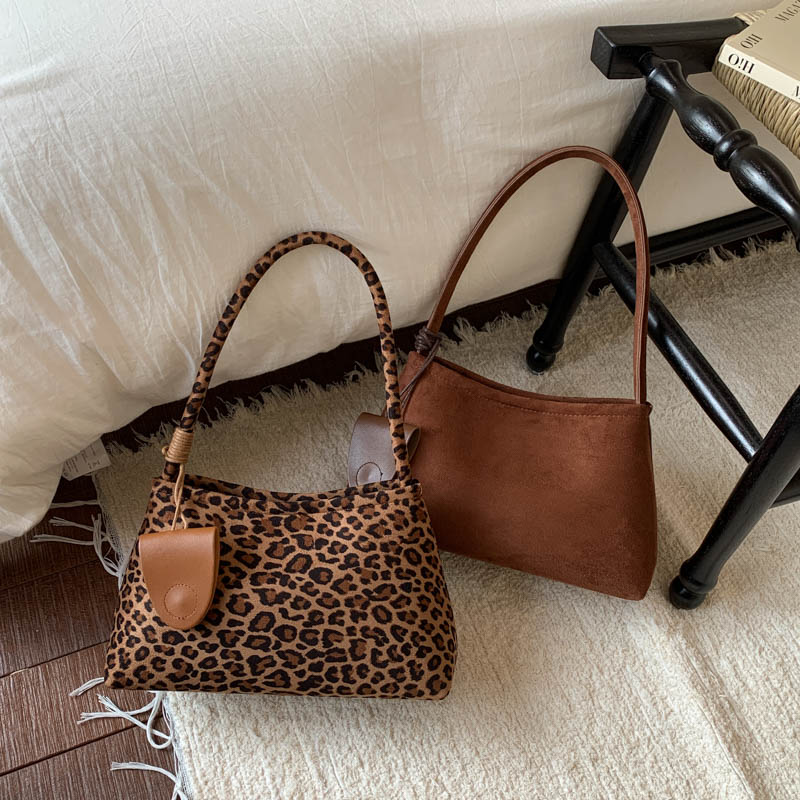 复古时尚单肩百搭豹纹小包小众设计感精致手提通勤2025女式腋下包