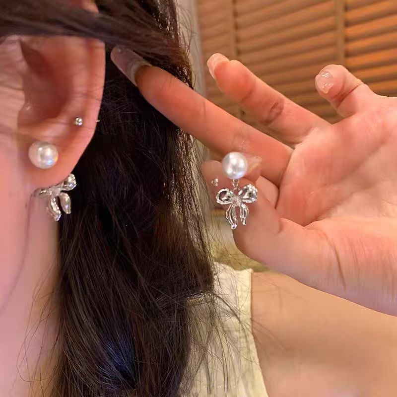925银针清冷感珠珠蝴蝶结耳环女独特小众设计感简约耳钉爆款耳饰