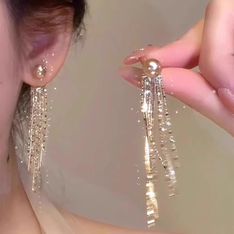 铜合金耳饰 香槟金仿珍珠瀑布流苏耳钉女高级感小众独特漂亮耳环