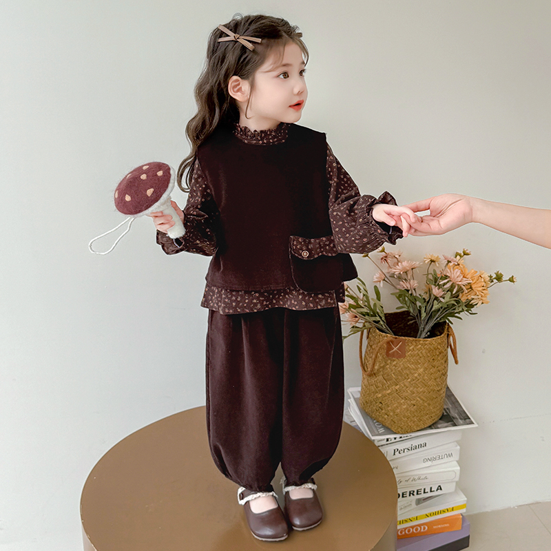 女童秋季套装2025新款儿童洋气时髦秋装女宝宝秋季马甲三件套碎花