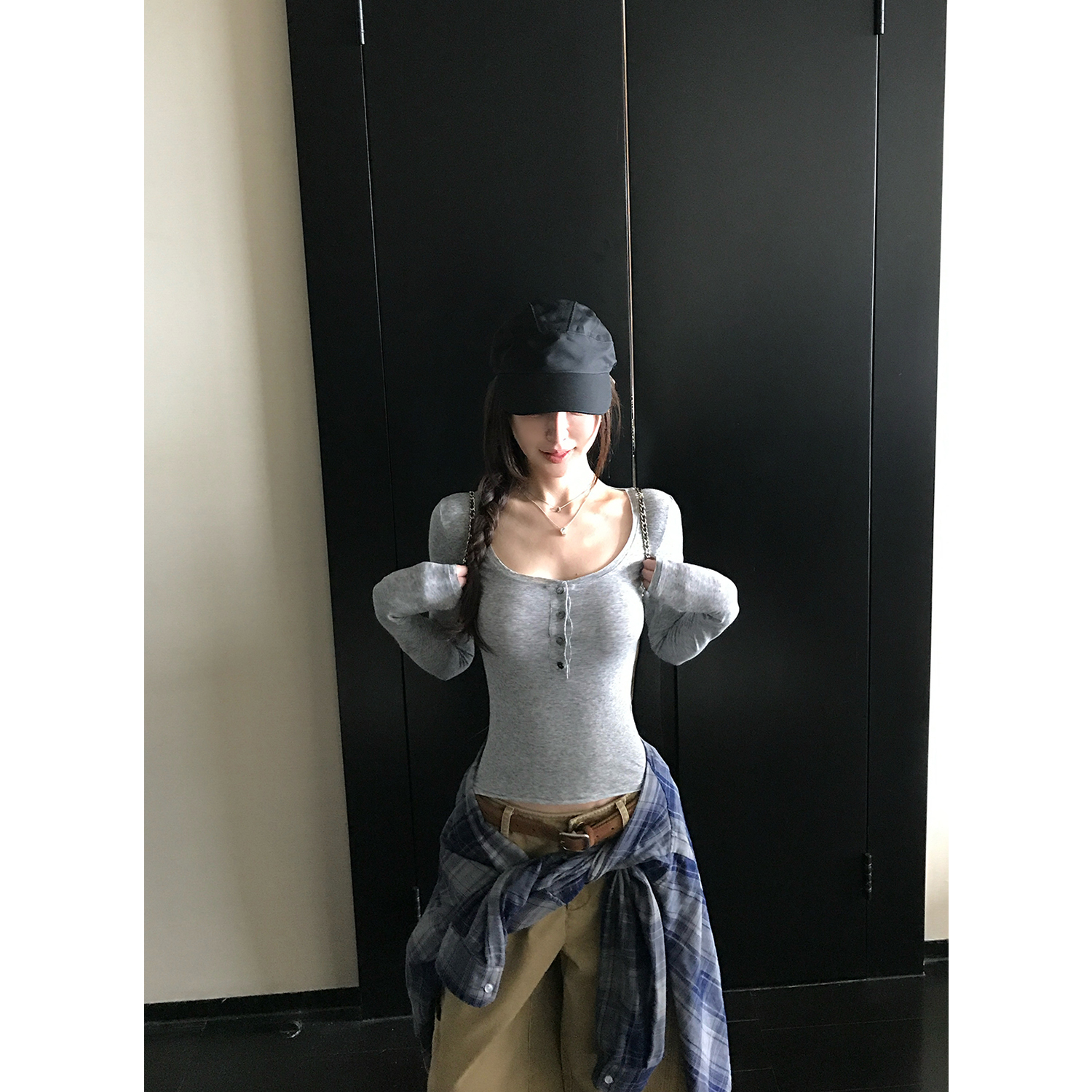 番茄妹妹Tomatosister “韩女亨利领”回头率收割机！正肩长袖打底衫