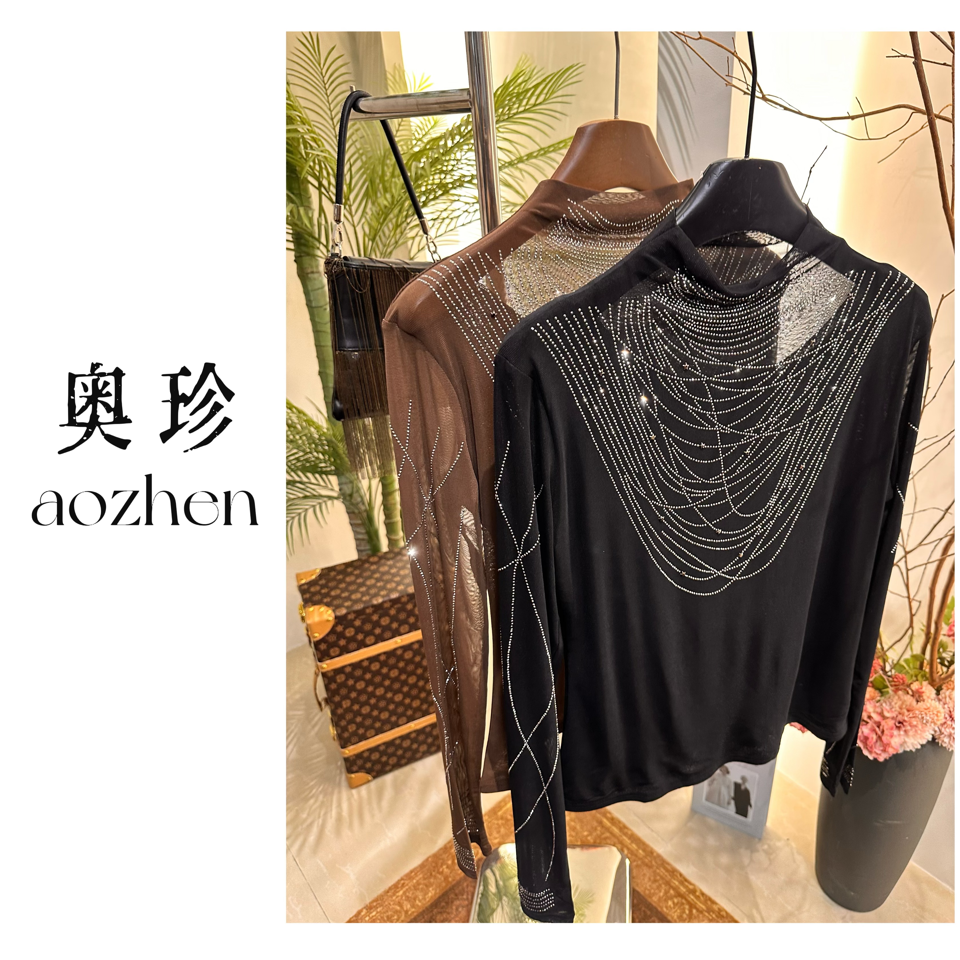 YI NUO【漫天星光】半高领烫钻弹力网纱轻奢洋气亮闪闪打底衫