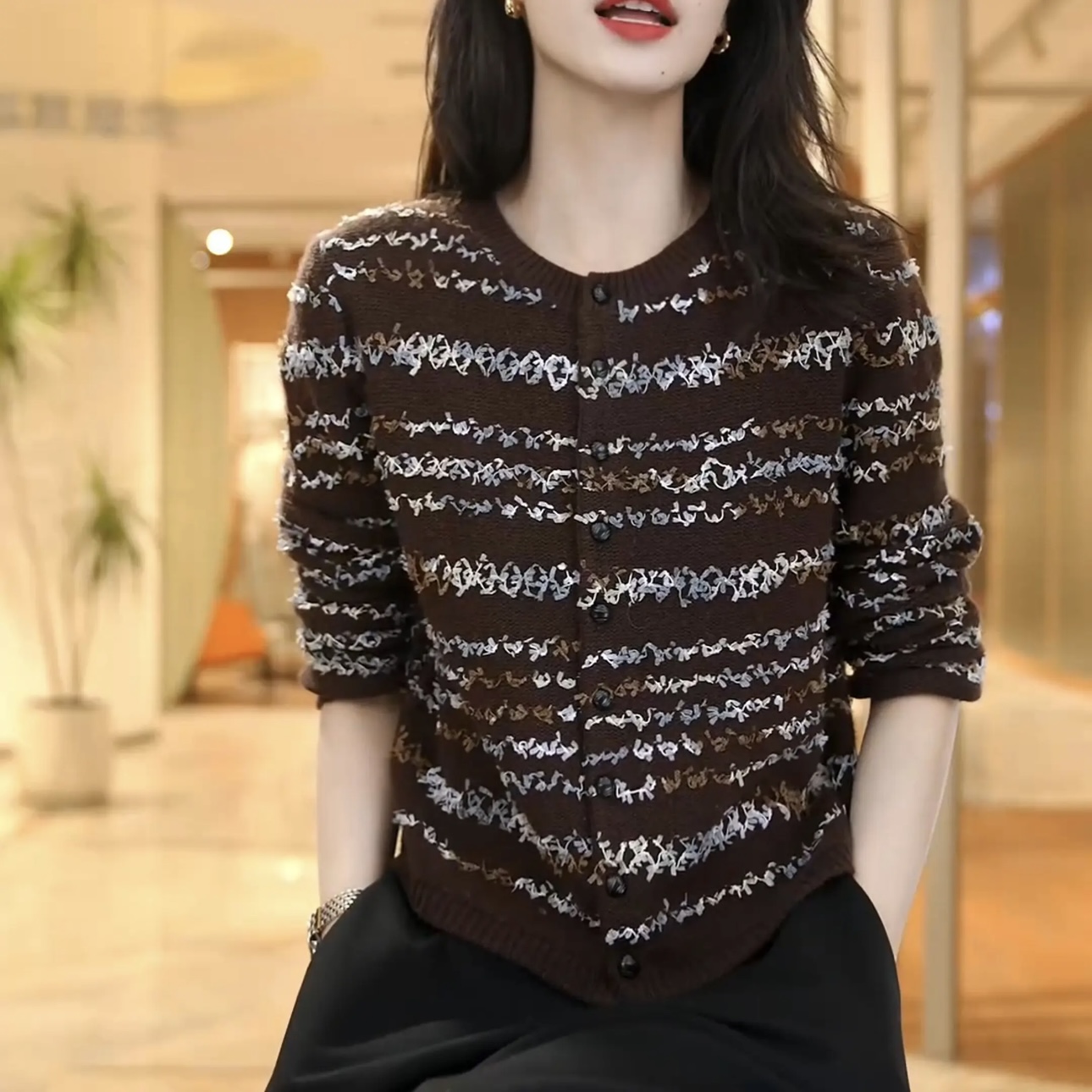 女装2025年秋季韩版新款圆领针织开衫长袖上衣