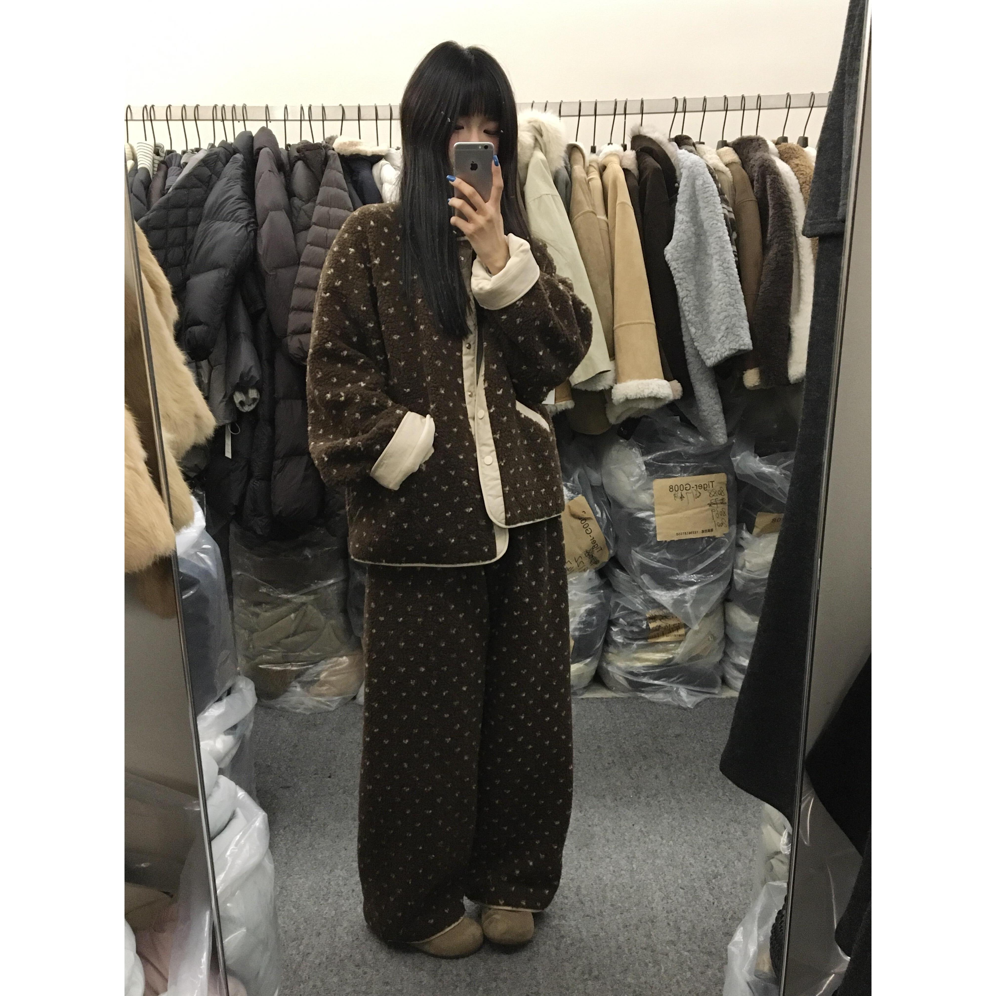 韩版设计感珊瑚绒睡衣女秋冬季加厚咖色开衫外套毛茸茸家居服套装