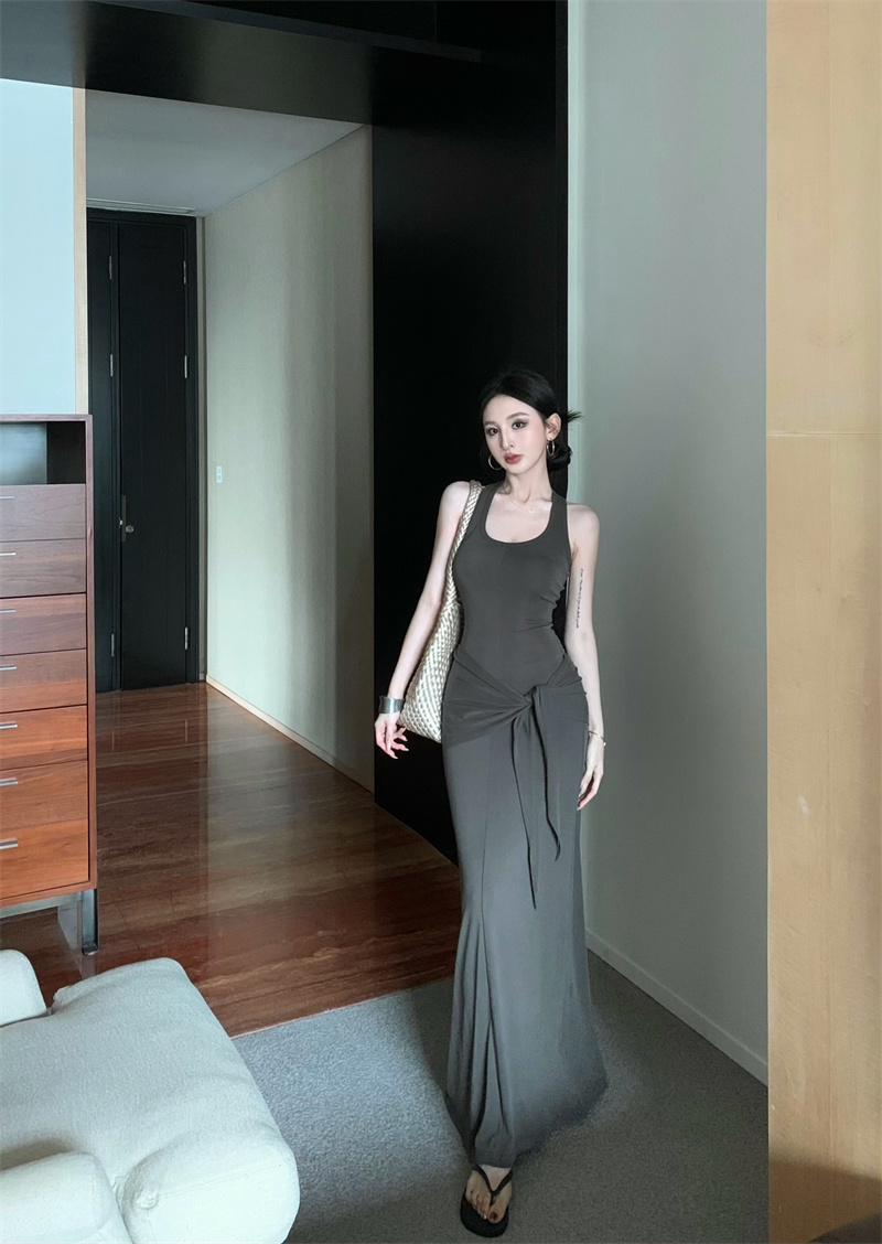 【首发】洋气纯欲气质辣妹U领修身显瘦工字背心连衣裙#22649