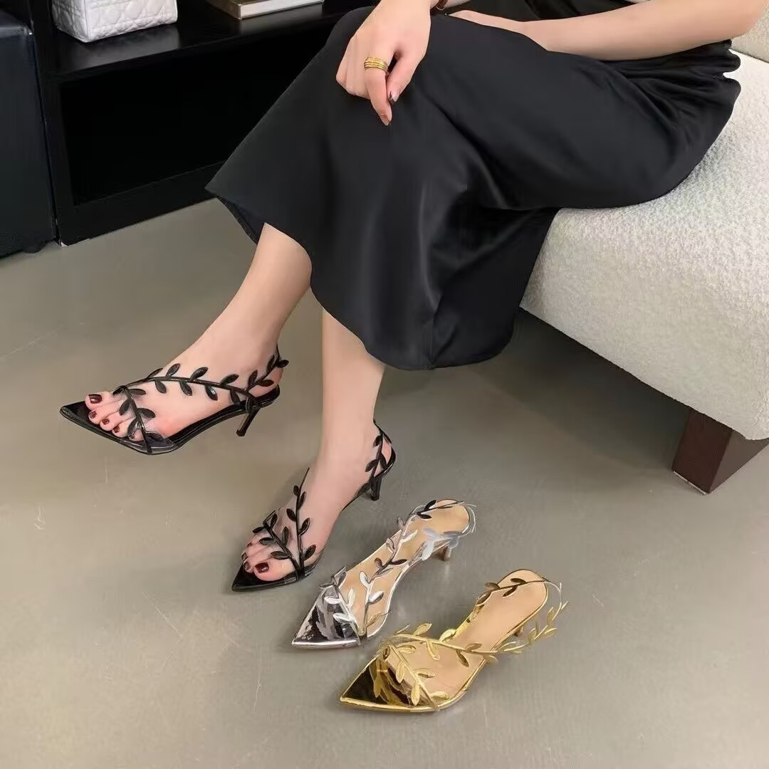 2025年夏季新款金枝玉叶尖头凉鞋女细跟外穿网红好搭高跟鞋女