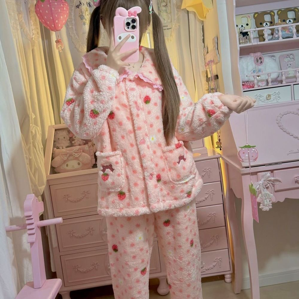 甜美冬季草莓波点加绒加厚珊瑚绒可外穿睡衣套装可爱娃娃领学生
